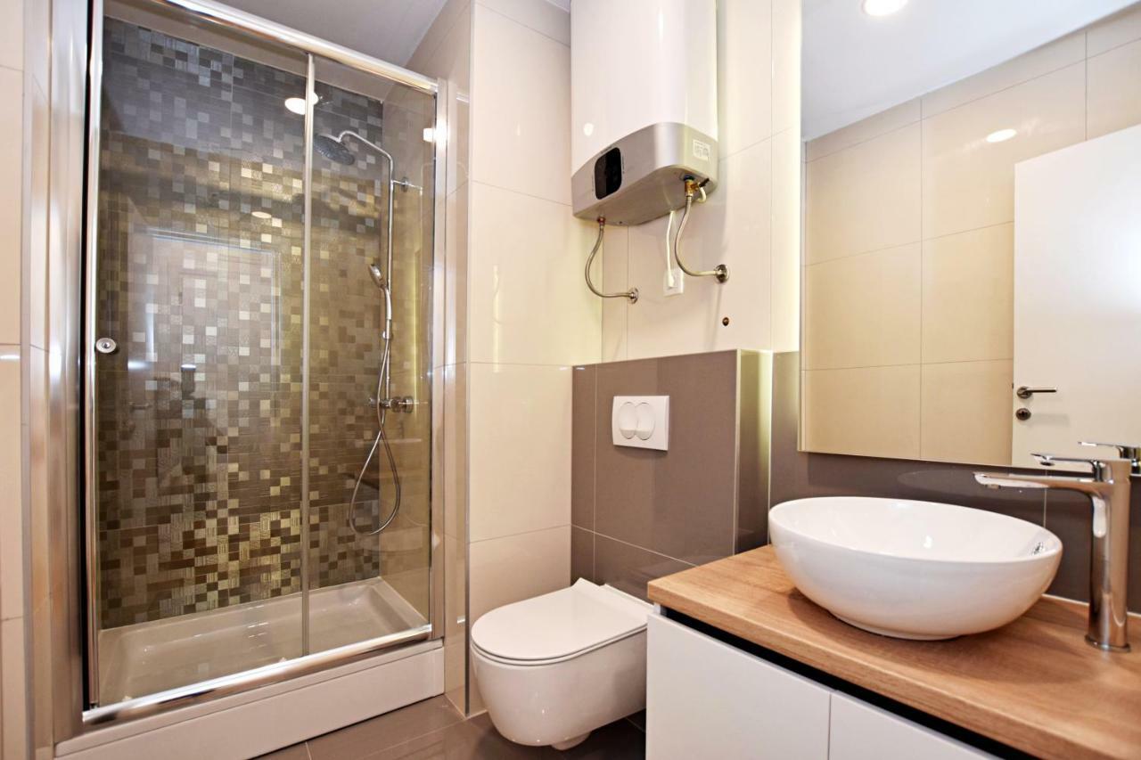 זאדאר Apartments Four Corners מראה חיצוני תמונה