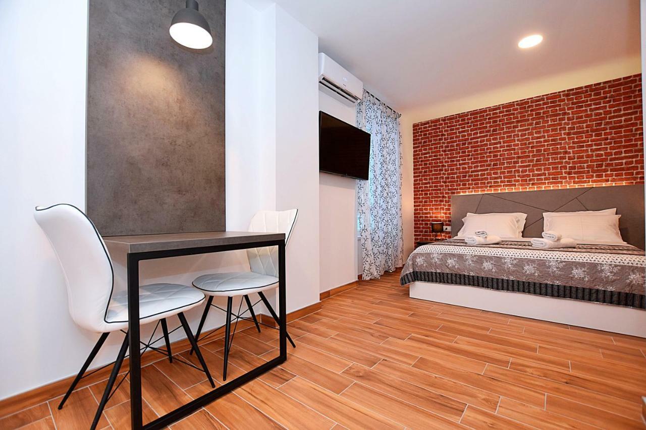 זאדאר Apartments Four Corners מראה חיצוני תמונה