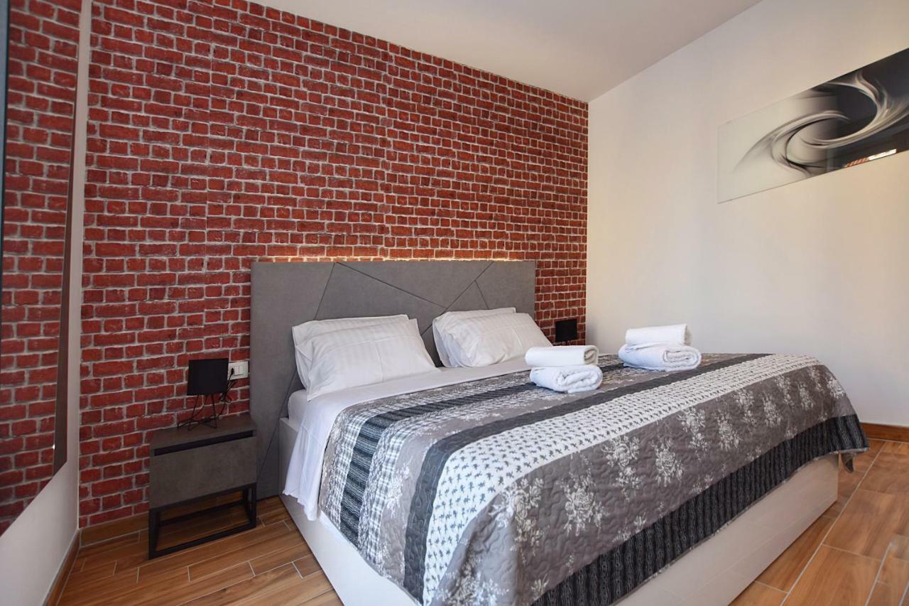זאדאר Apartments Four Corners מראה חיצוני תמונה